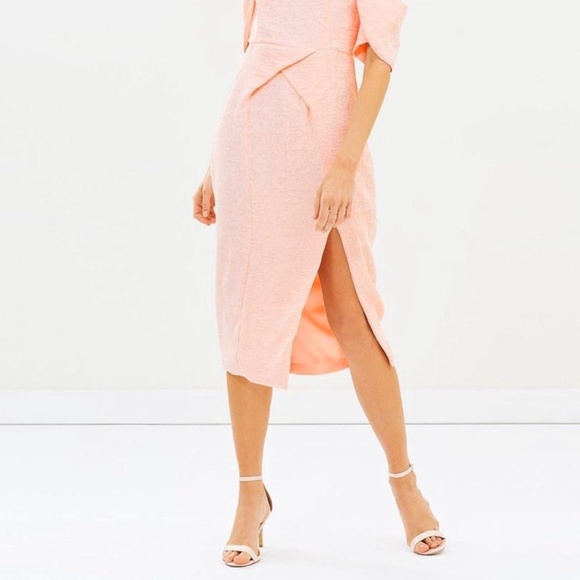 Elliatt Acacia Soft Peach Off Shoulder Midi Dress Small NWT - Picture 7 of 13
